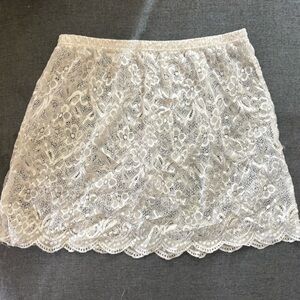 NWOT Elegant White Lace Skirt